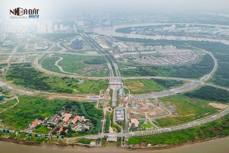  Bất động sản: Nhà đầu tư chạy khỏi đặc khu, nhà đất Sài Gòn “nuôi hi vọng”